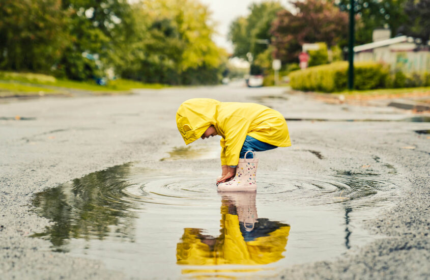 Regenbekleidung für Babys und Kinder.