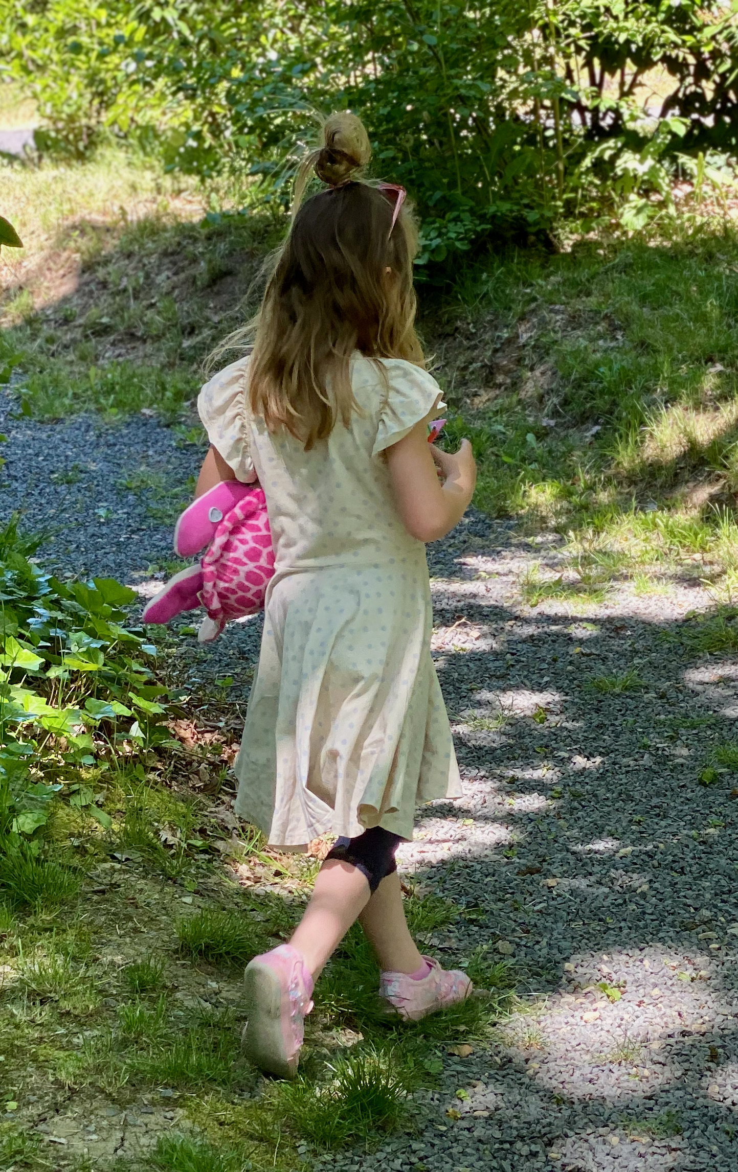 Wie fallen Kinderkleidermarken aus? Kleid, Größe 122 von Müsli.