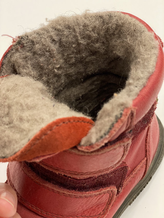 winterschuhe_fuer_babies_und_kinder_wollfutter Winterschuhe für Babies und Kinder. Wollfutter.